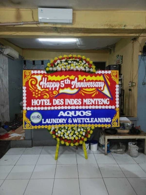 Papan Bunga di Pamulang Barat