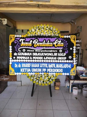 Papan Bunga di Pamulang Barat